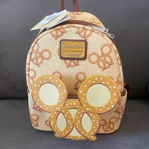 NWT Loungefly mini backpack
